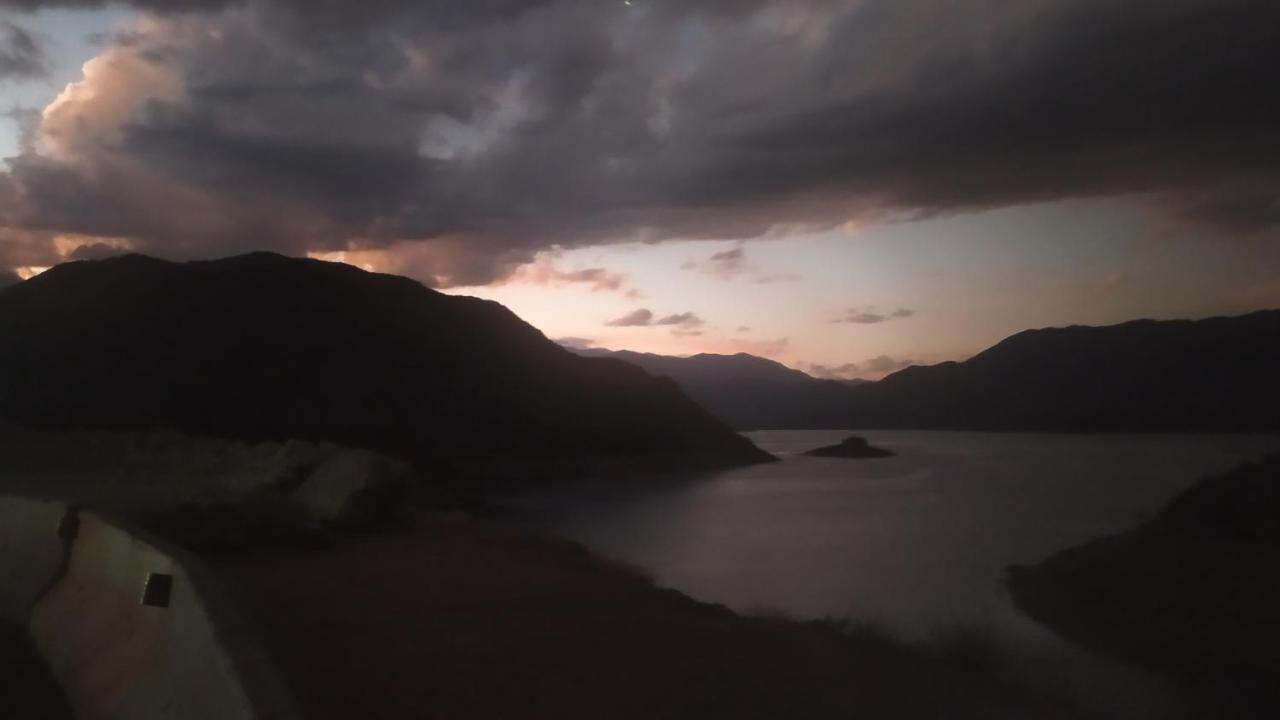 Cabanas El Fogon Potrerillos Esterno foto